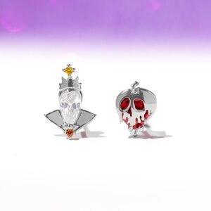 Girls Crew Disney Snow White Evil Queen Villains Stud Set Poison Apple Rhodium